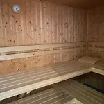 Nyaraló Neptun - Holly *