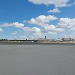 Neptun - Holly Nyaraló Borkum
